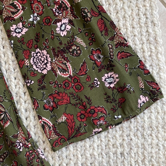 Copper Key Floral Mini Flair Sleeve Dress - Picture 6 of 8